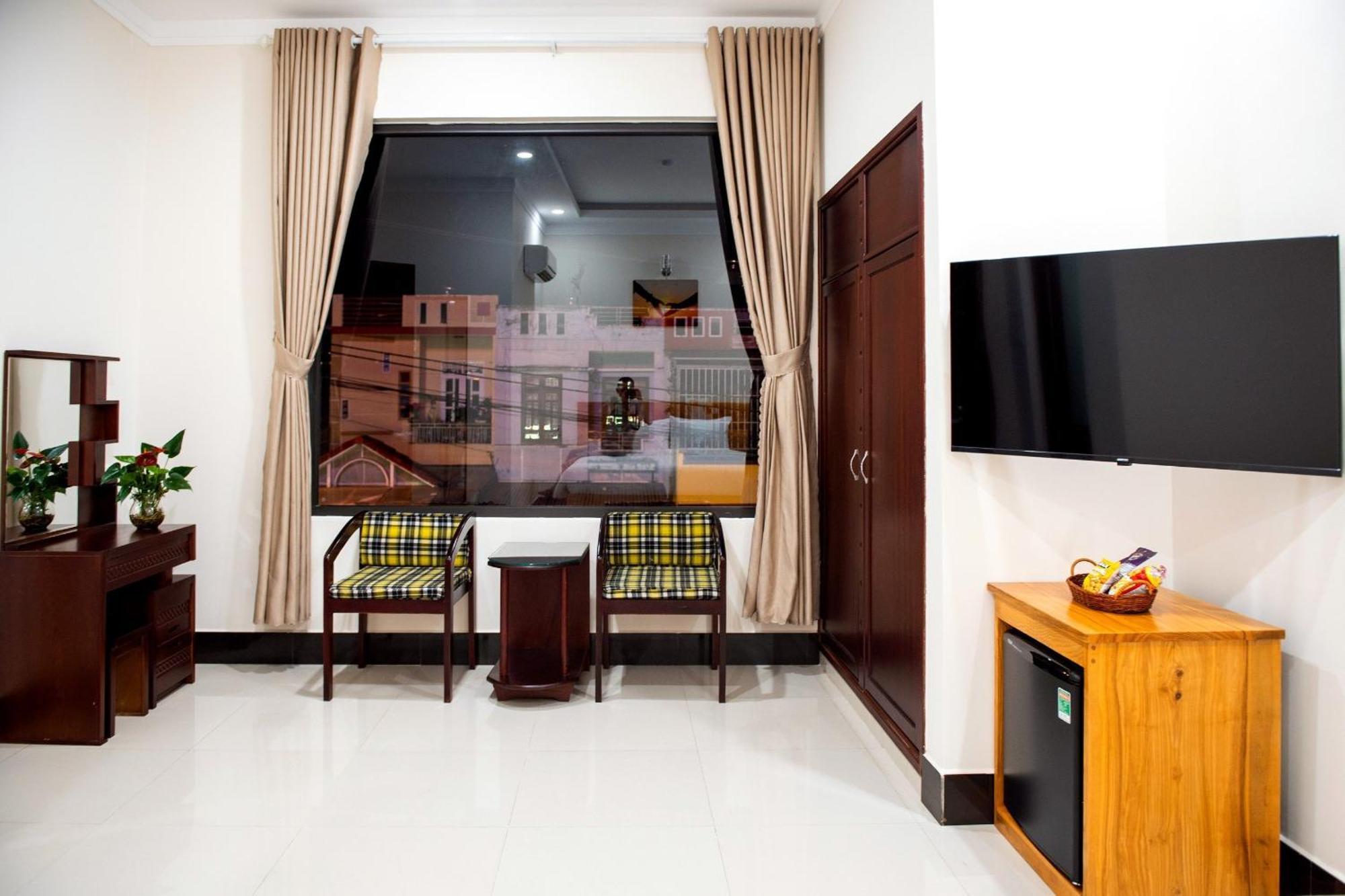 Minh Lam Hotel Pleiku Kültér fotó
