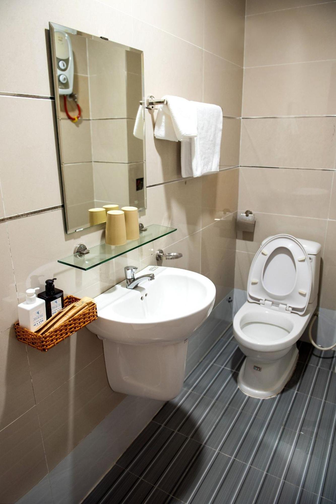 Minh Lam Hotel Pleiku Kültér fotó